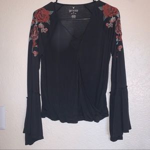 American Eagle Size Small Soft & Sexy Long Sleeve Black Bell Sleeved Blouse